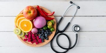 The 13 Best and Worst Foods For Your Cholesterol