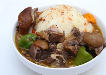 How to prepare delectable Plantain and Cassava Fufu